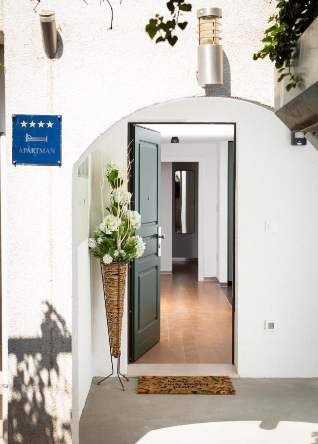 Stylish City Apartment Split Extérieur photo